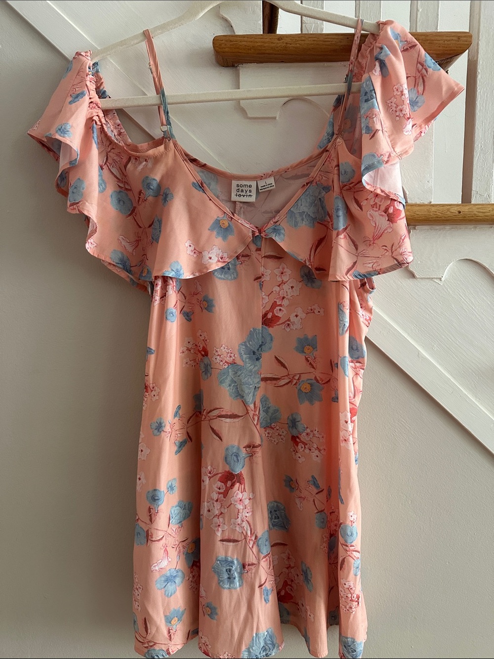 Somedays Lovin Peach Floral Ruffle Cold-Shoulder Top